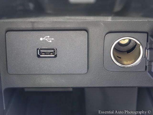 2017 Ford Explorer AWD XLT 4dr SUV